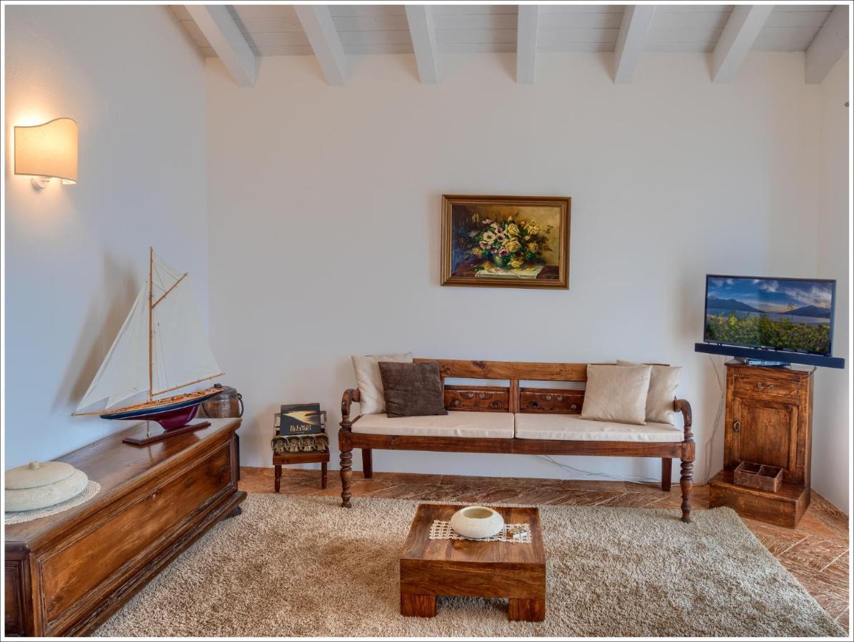 Villa Aquarius Vercana Esterno foto